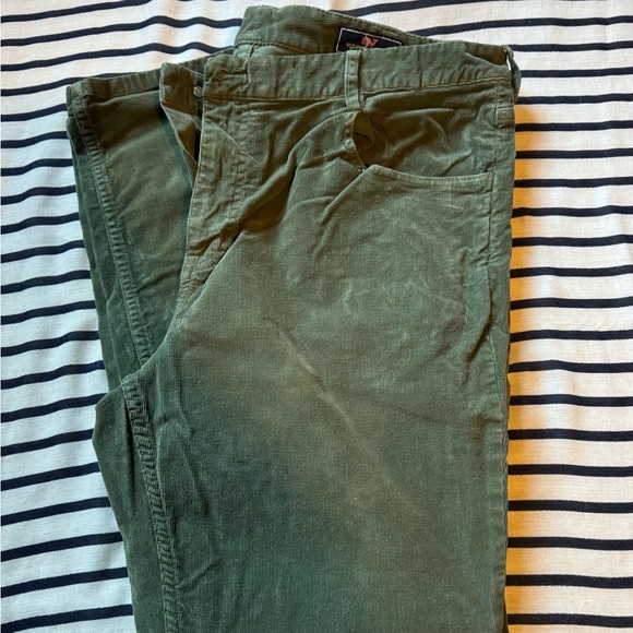 Vineyard Vines corduroy pants. 5 pocket, green 38X32 - Picture 3 of 3